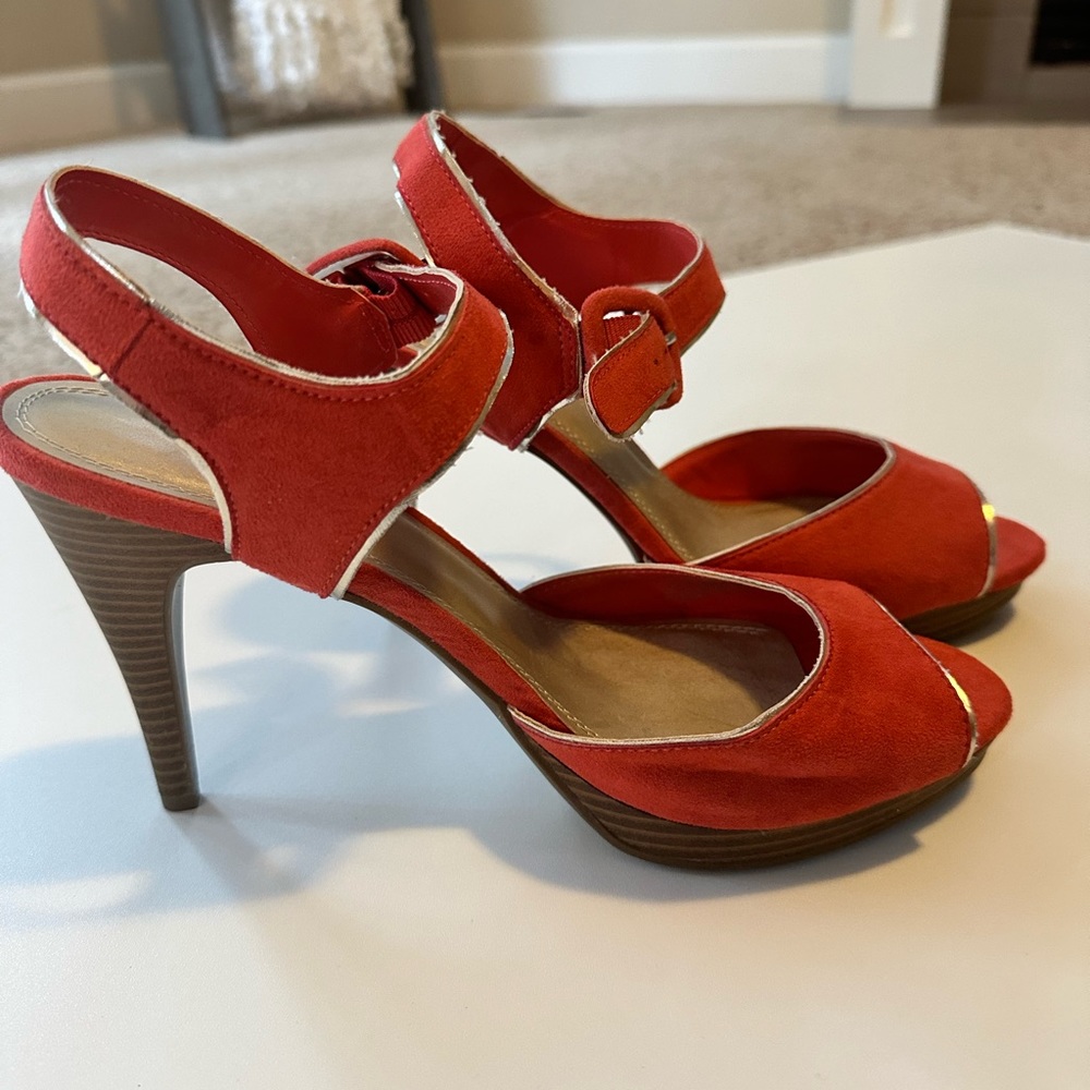 Impo heels